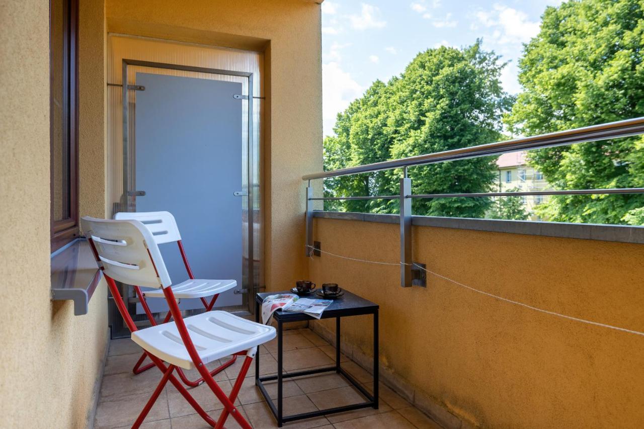 Apartamenty Wisniowy Sad By Noclegi Renters Kołobrzeg Buitenkant foto