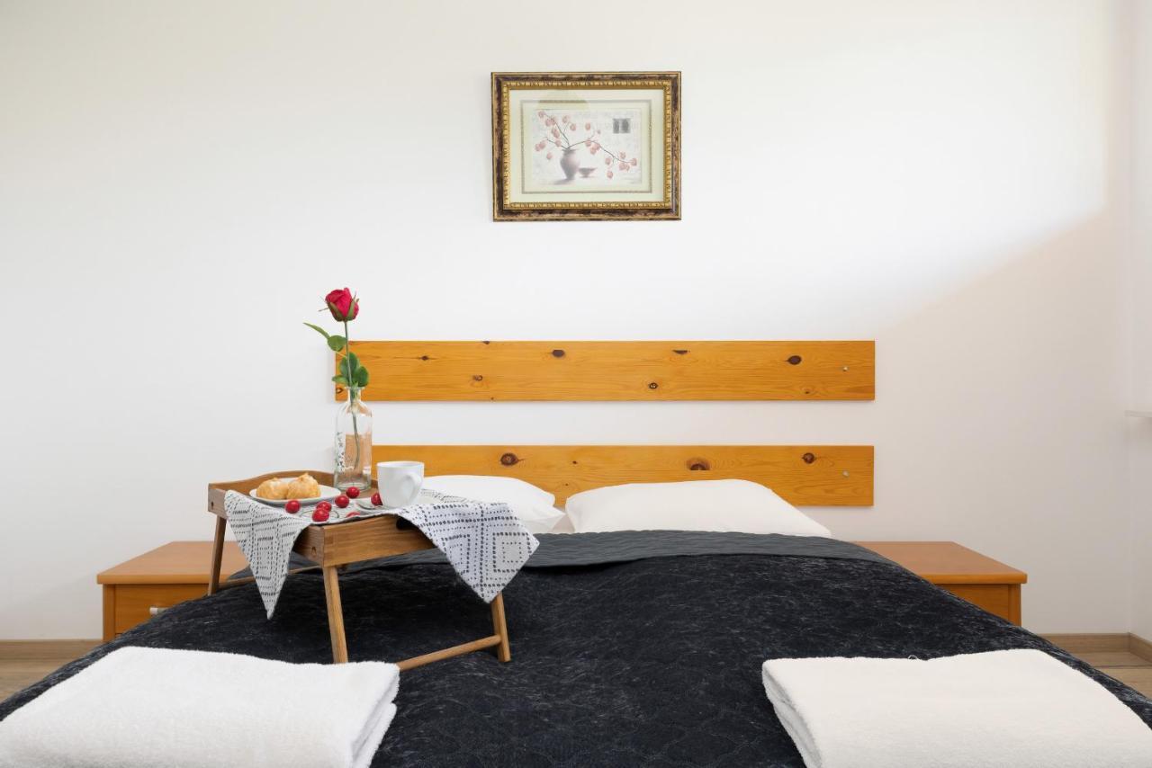 Apartamenty Wisniowy Sad By Noclegi Renters Kołobrzeg Buitenkant foto